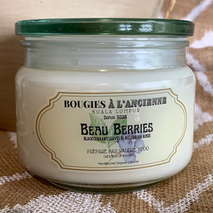 Beau Berry Candle
